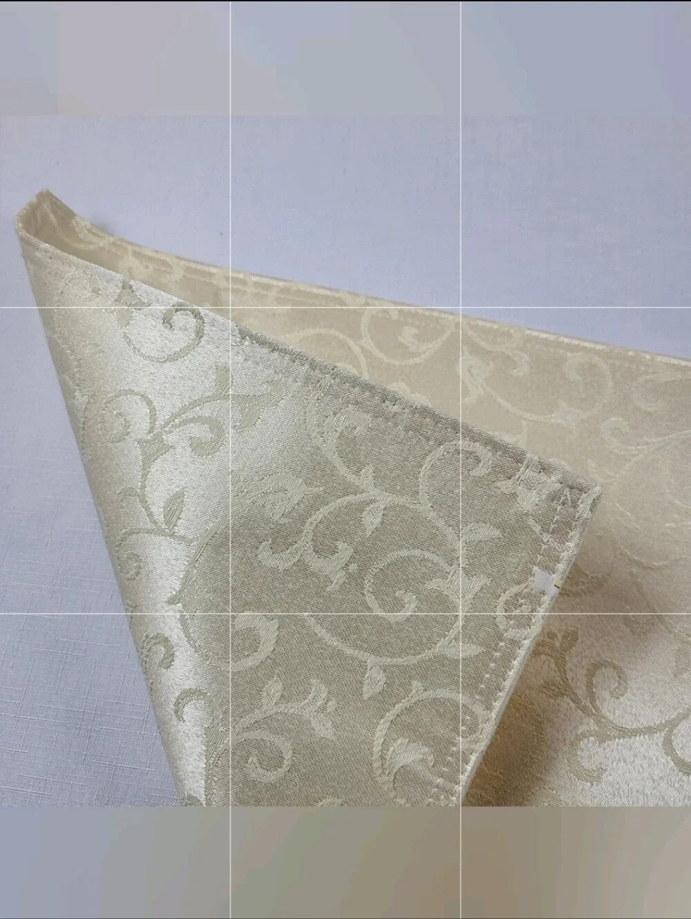 Lenox Opal Innocence Ivory PLACEMATS Set of 4 Reversible Cloth Scroll Cream